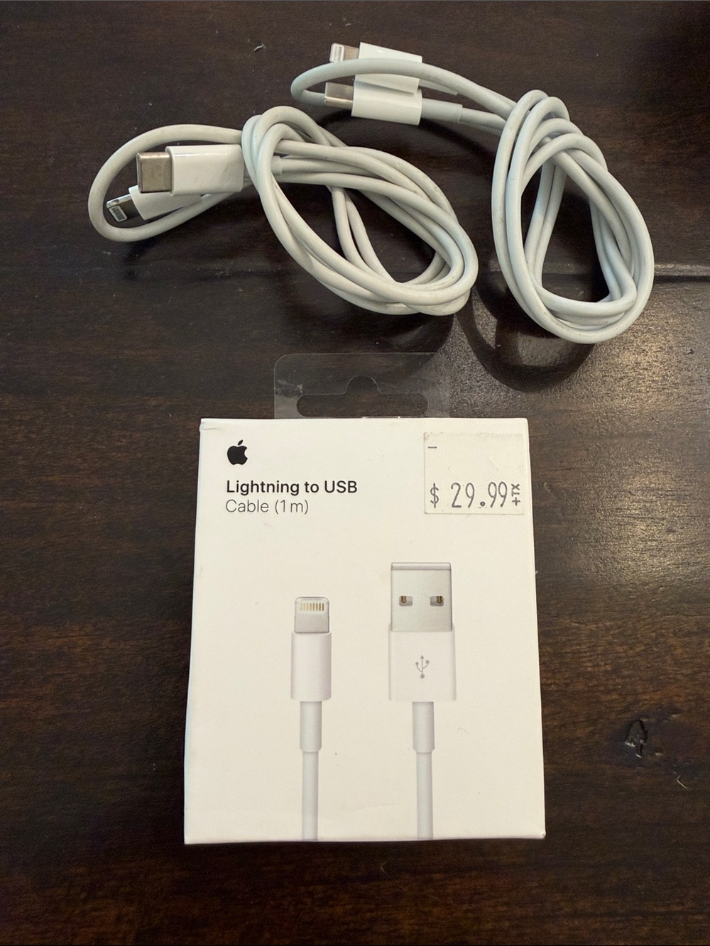 NIB - Apple Lightning to USB Charging Cable - White +2 additional lightning